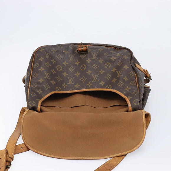 LOUIS VUITTON Monogram Saumur 35 Shoulder Bag M42254 LV Auth bs37607