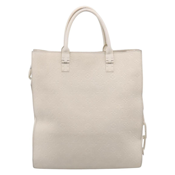 LOUIS VUITTON Taurillon Clemence Monogram Sac Plat White M53265 LV Auth bs37772