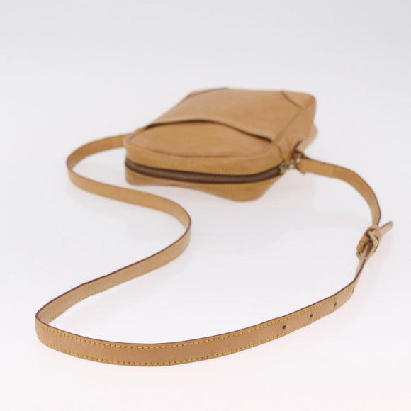 LOUIS VUITTON Epi Danube Shoulder Bag Beige M11910 LV Auth bs37915