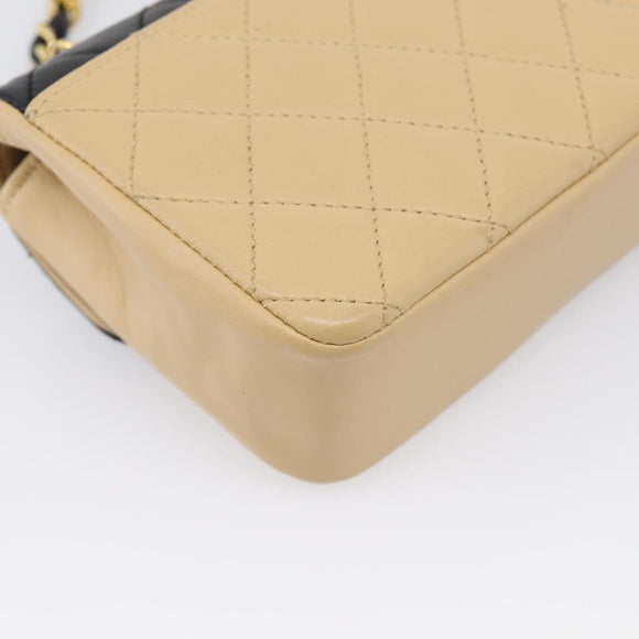 CHANEL Matelasse Chain Shoulder Bag Lamb Skin Beige Gold Tone CC Auth bs37920
