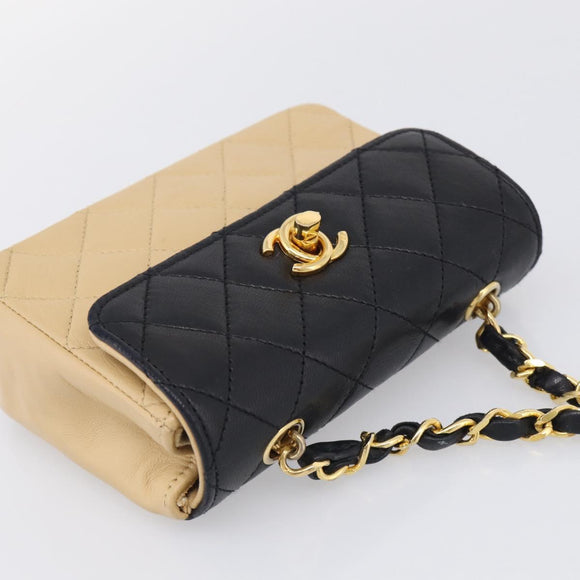 CHANEL Matelasse Chain Shoulder Bag Lamb Skin Beige Gold Tone CC Auth bs37920