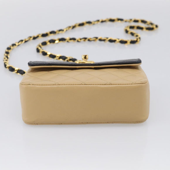 CHANEL Matelasse Chain Shoulder Bag Lamb Skin Beige Gold Tone CC Auth bs37920