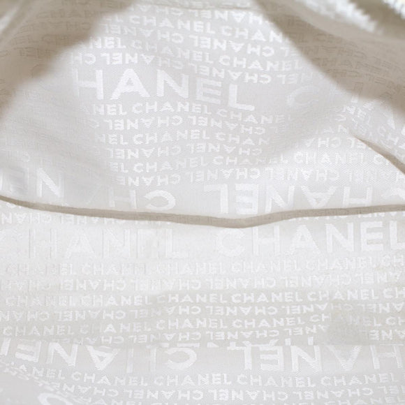 CHANEL Shoulder Bag Canvas Leather White CC Auth bs6137