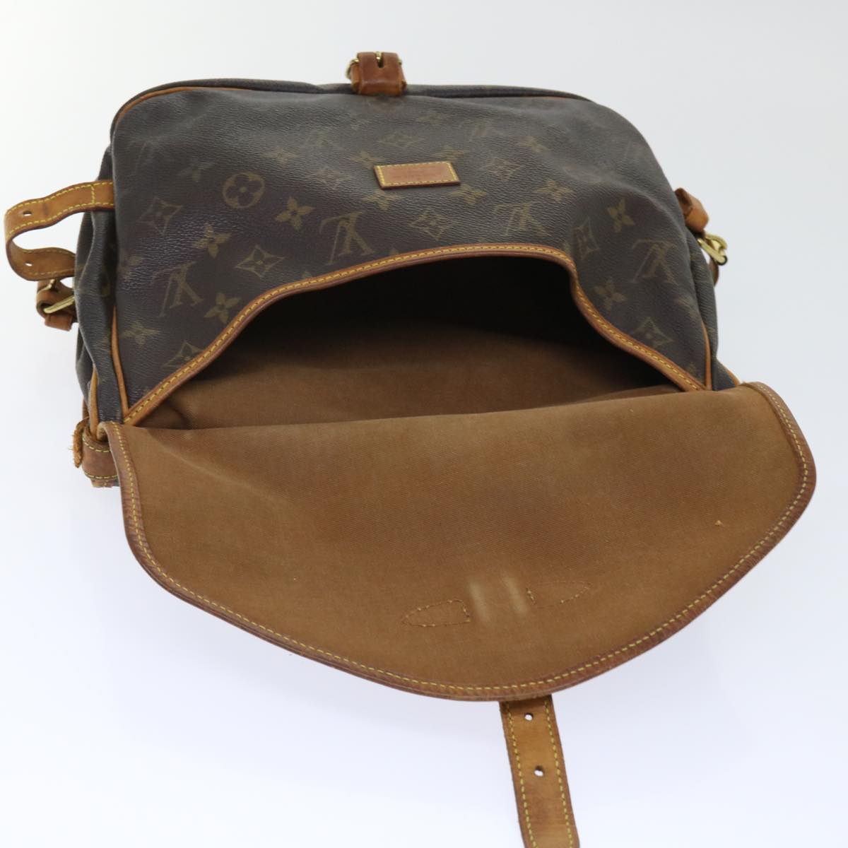 LOUIS VUITTON Monogram Saumur 30 Shoulder Bag M42256 LV Auth bs7298