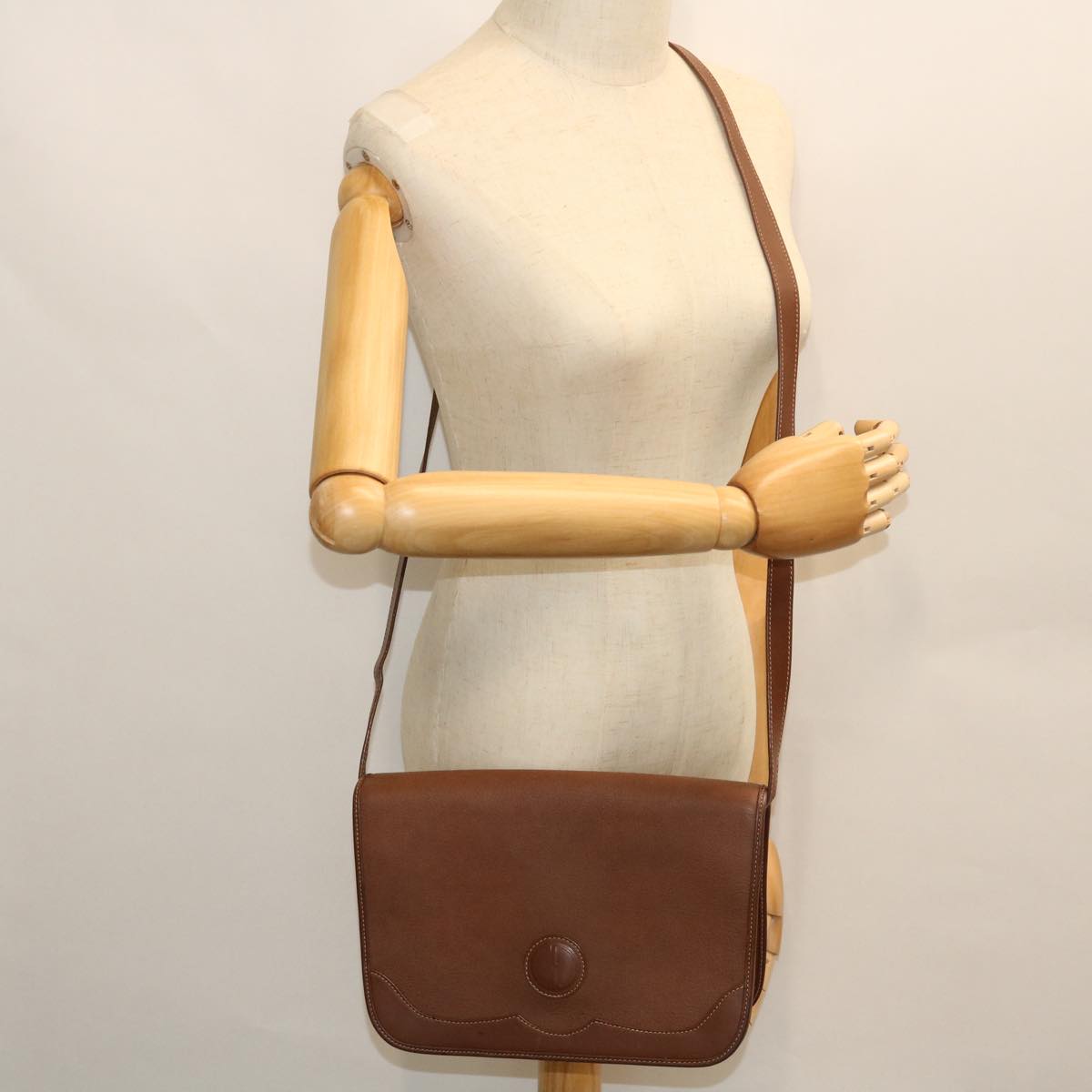 GUCCI Shoulder Bag Leather Brown Auth bs7660