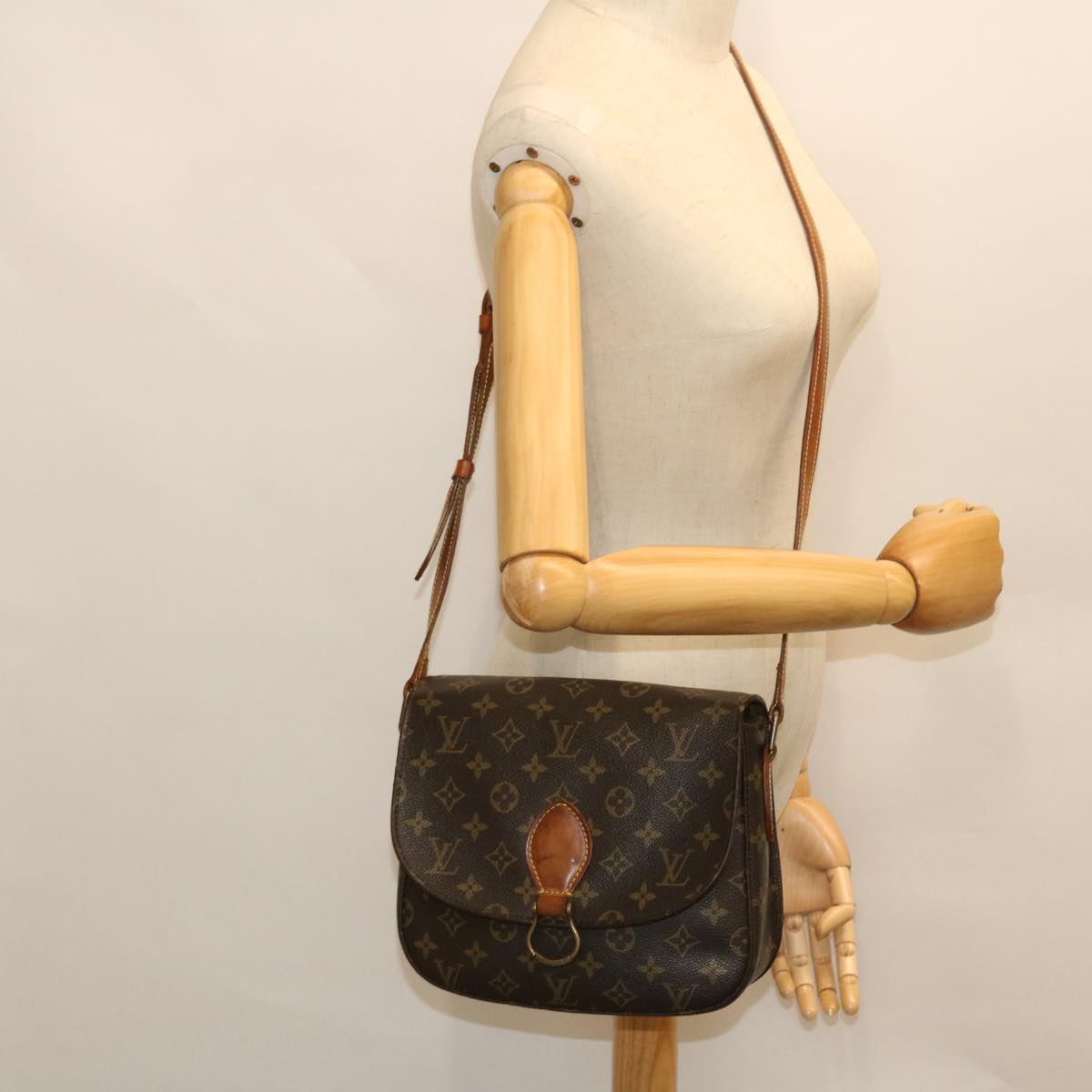 LOUIS VUITTON Monogram Saint Cloud GM Shoulder Bag M51242 LV Auth bs7691