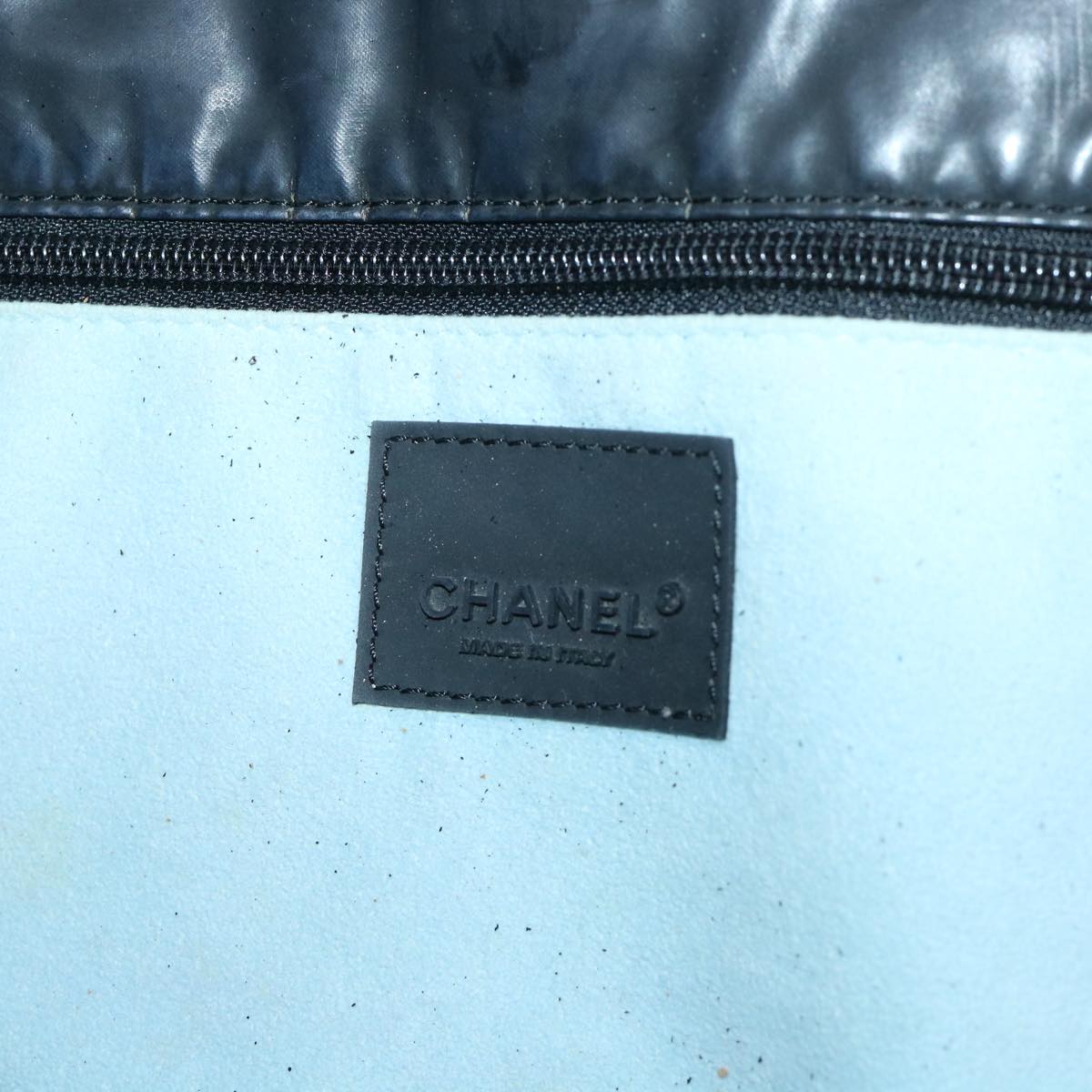 CHANEL Shoulder Bag Patent leather Black CC Auth bs7818