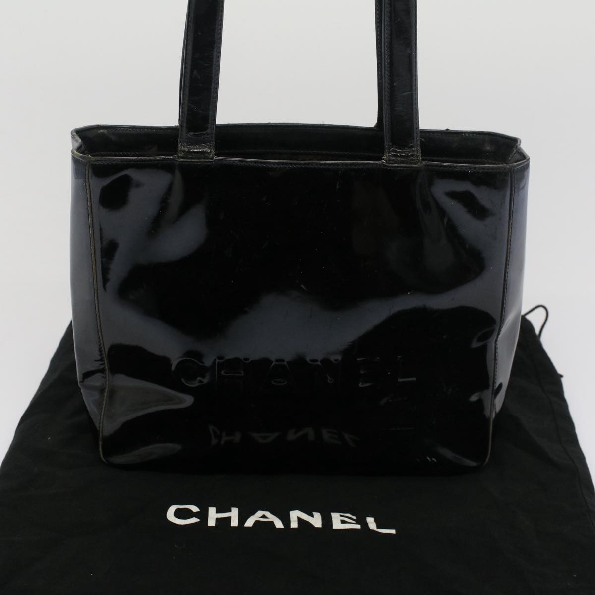 CHANEL Shoulder Bag Patent leather Black CC Auth bs7855