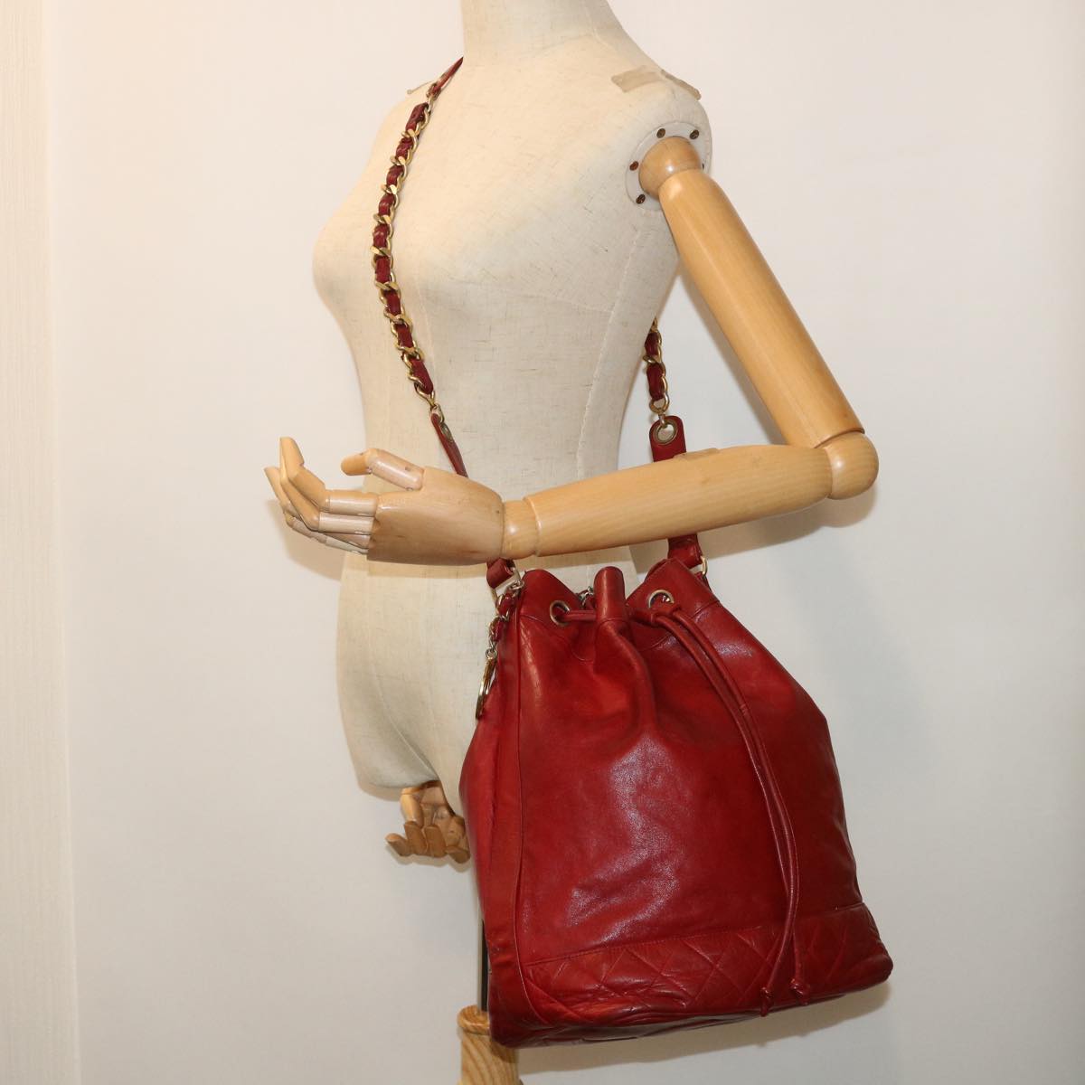 CHANEL Chain Shoulder Bag Lamb Skin Red CC Auth bs7902