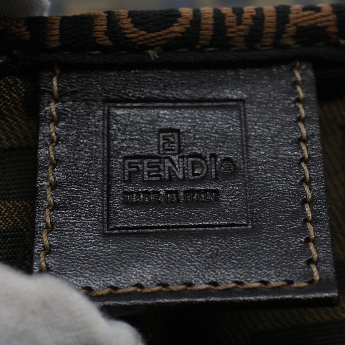 FENDI Zucca Canvas Vanity Cosmetic Pouch Black Brown Auth bs7906