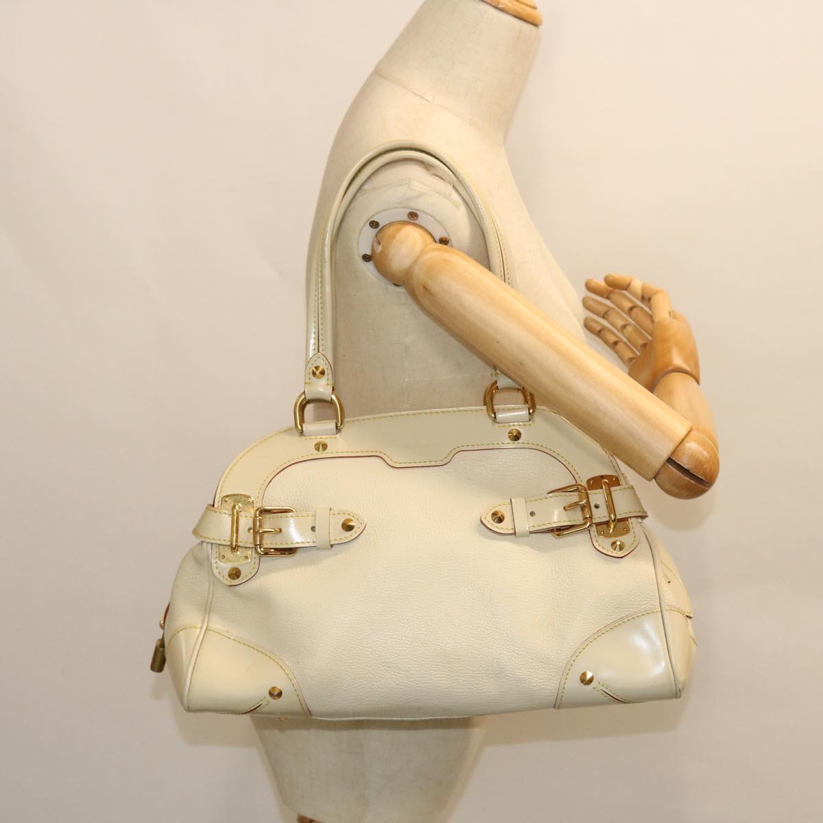 LOUIS VUITTON Suhari Luradiu Hand Bag Leather White M95624 LV Auth bs8134