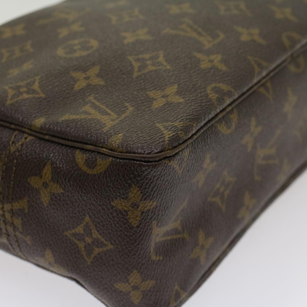 LOUIS VUITTON Monogram Trousse Toilette 28 Clutch Bag M47522 LV Auth bs8145