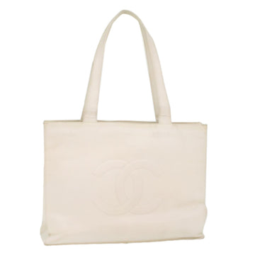 CHANEL Tote Bag Caviar Skin White CC Auth bs8320