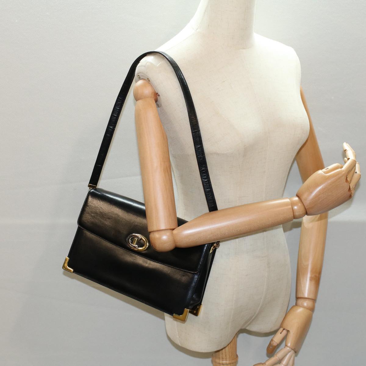 Christian Dior Shoulder Bag Leather Black Auth bs8407