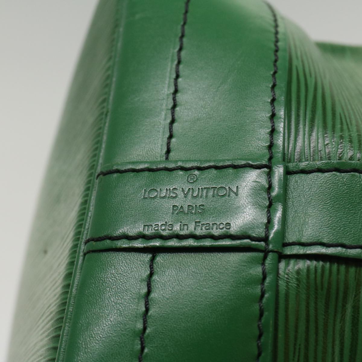 LOUIS VUITTON Epi Noe Shoulder Bag Green M44004 LV Auth bs8555