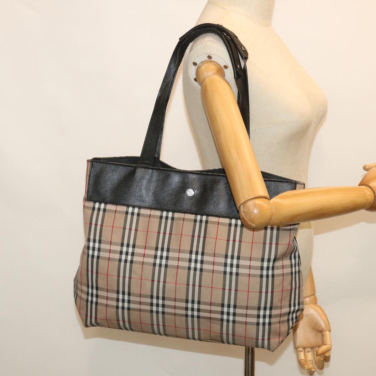 BURBERRY Nova Check Tote Bag Nylon Beige Auth bs8755