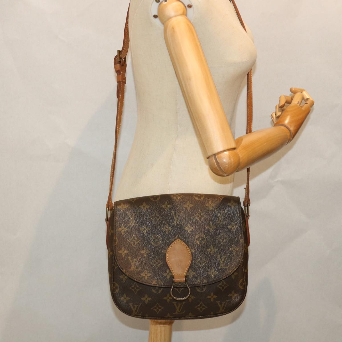 LOUIS VUITTON Monogram Saint Cloud GM Shoulder Bag M51242 LV Auth bs8936