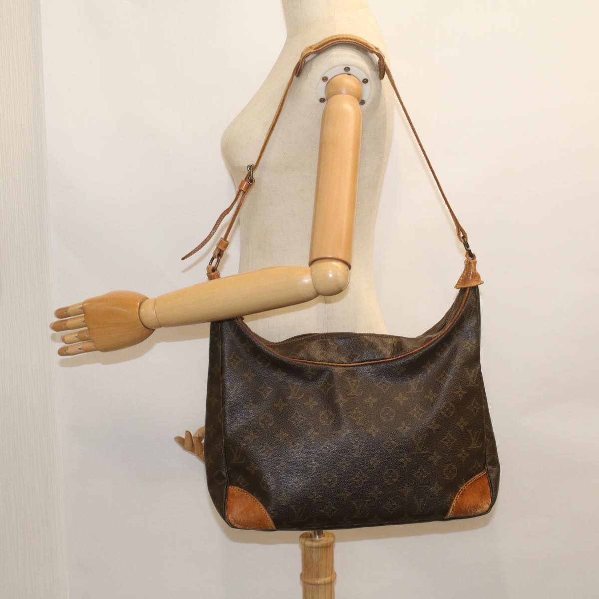 LOUIS VUITTON Monogram Boulogne 35 Shoulder Bag M51260 LV Auth bs8967