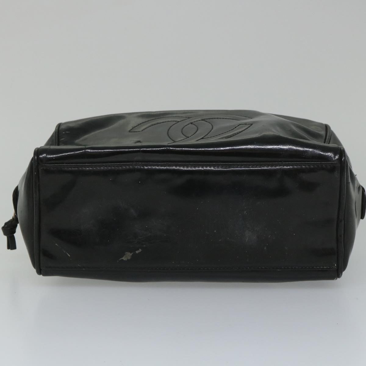 CHANEL Clutch Bag Patent leather Black CC Auth bs9031