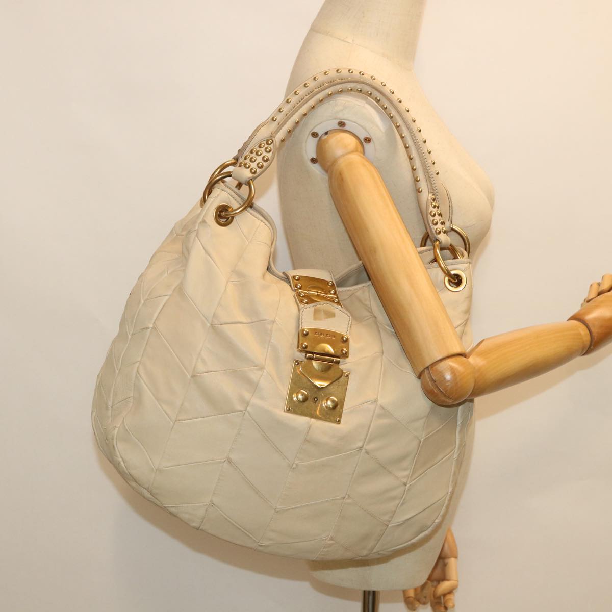 Miu Miu Shoulder Bag Leather Beige Auth bs9076