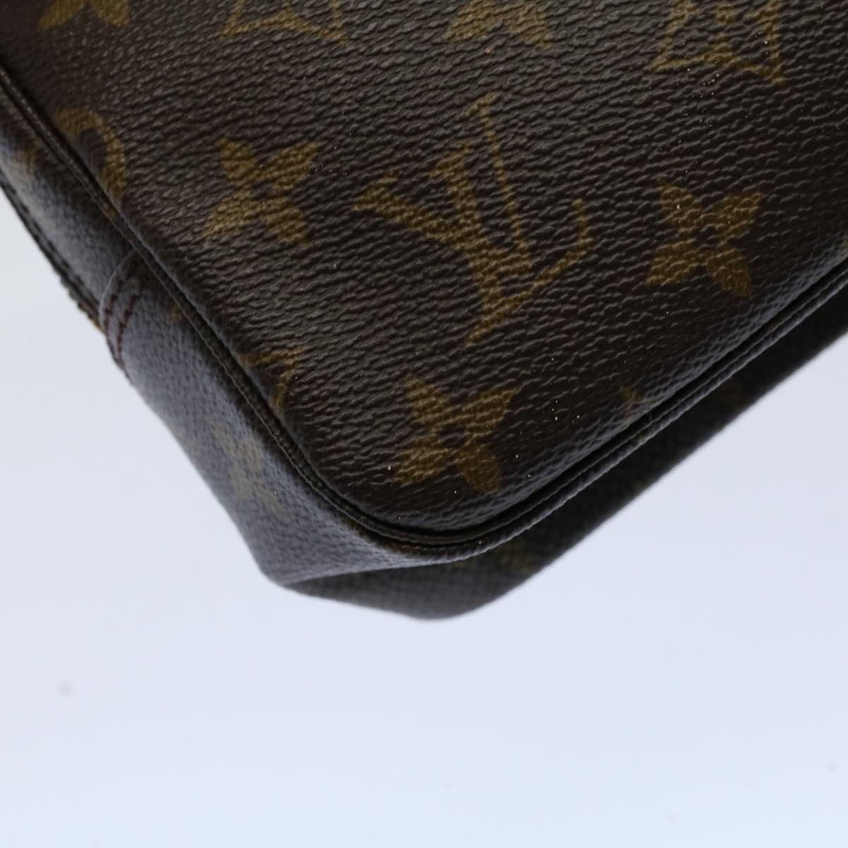 LOUIS VUITTON Monogram Trousse Toilette 23 Clutch Bag M47524 LV Auth bs9184