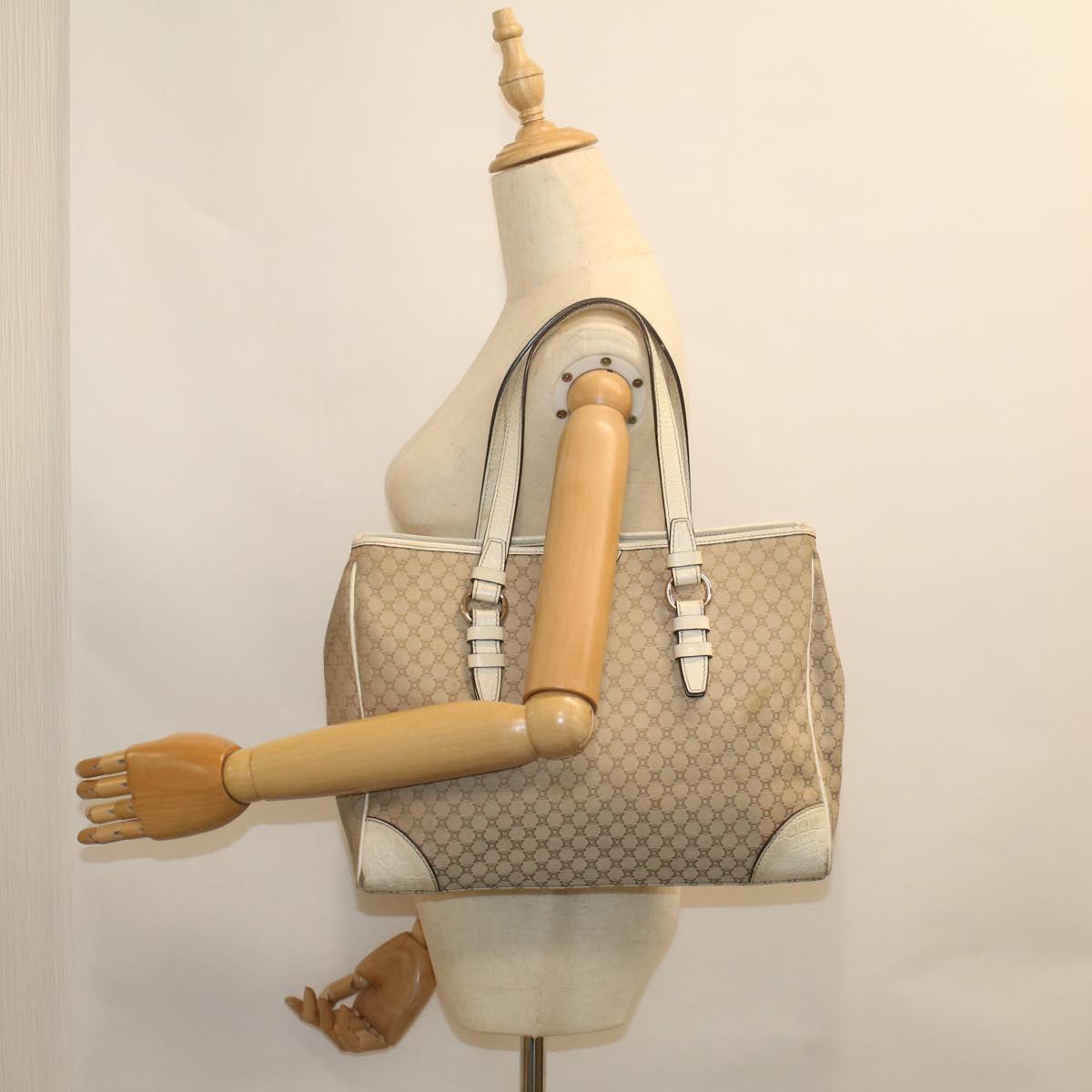 CELINE Macadam Canvas Tote Bag Beige Auth bs9213