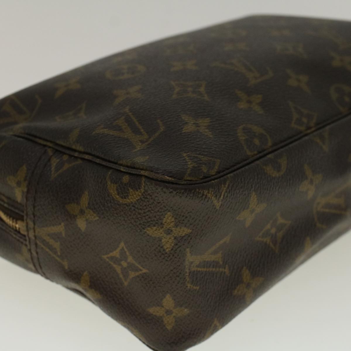 LOUIS VUITTON Monogram Trousse Toilette 28 Clutch Bag M47522 LV Auth bs9248