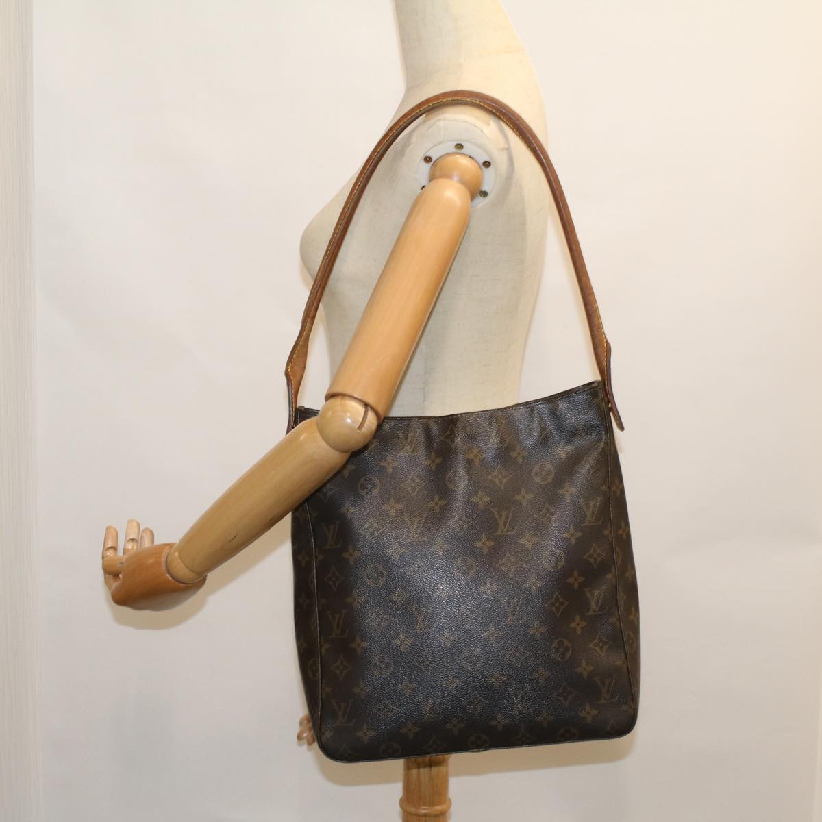 LOUIS VUITTON Monogram Looping GM Shoulder Bag M51145 LV Auth bs9296