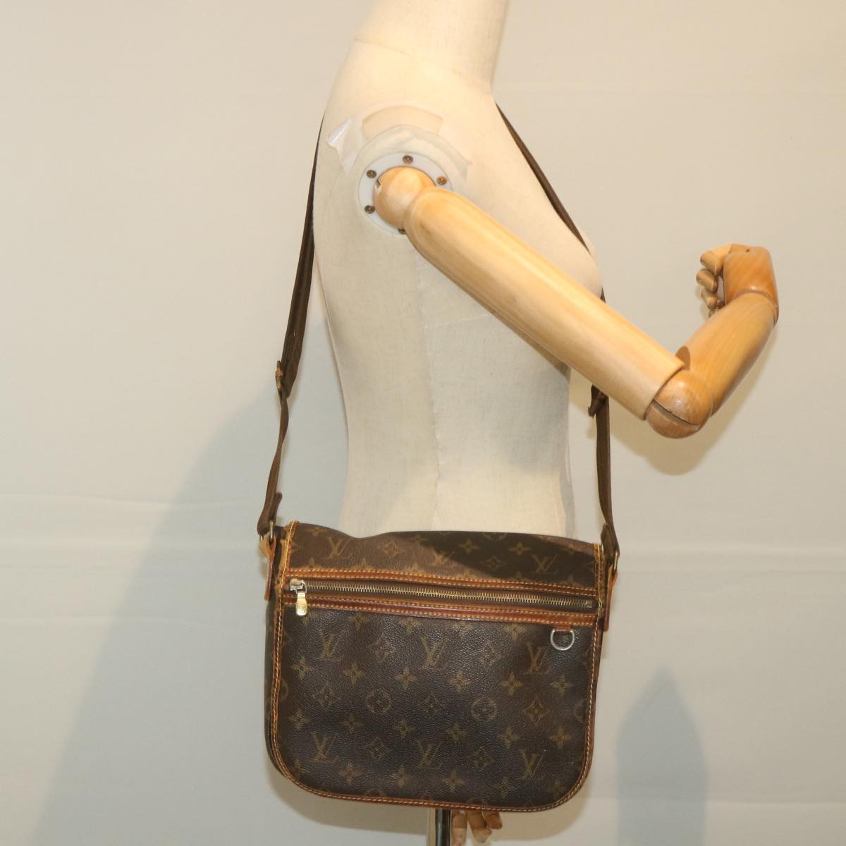 LOUIS VUITTON Monogram Messenger Bosphore PM Shoulder Bag M40106 LV Auth bs9520