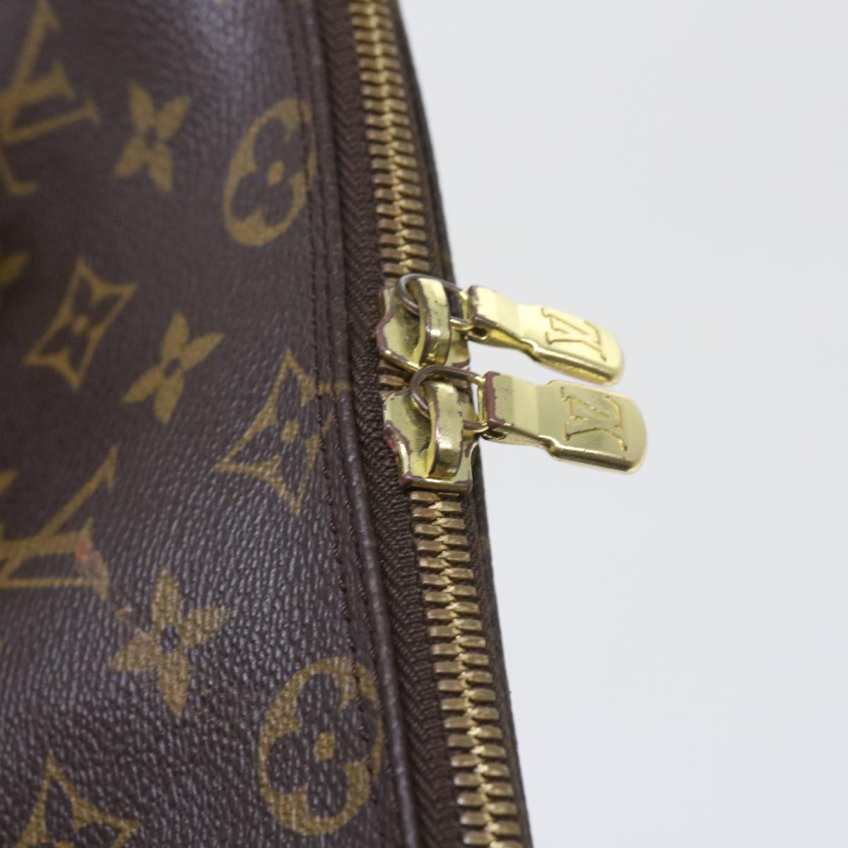 LOUIS VUITTON Monogram Coussin GM Shoulder Bag M51141 LV Auth bs9687