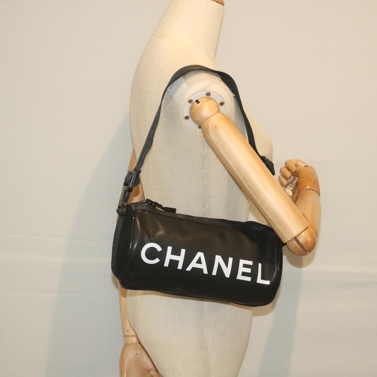 CHANEL Sports Shoulder Bag Rubber Black CC Auth bs9733