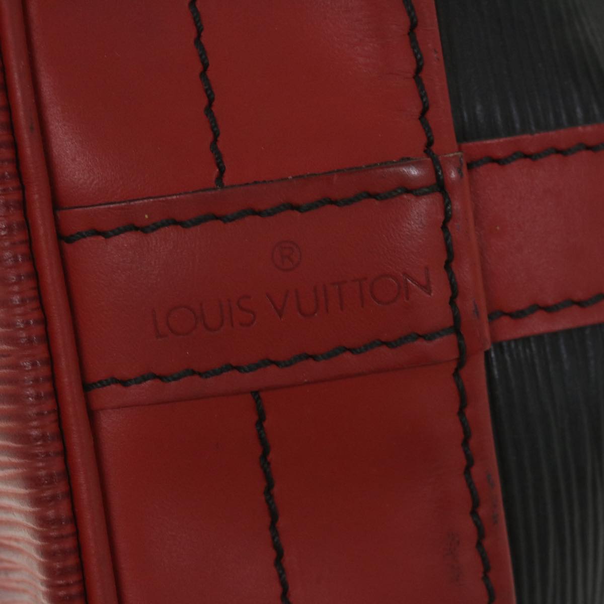 LOUIS VUITTON Epi Noe Shoulder Bag Bicolor Black Red M44017 LV Auth bs9852