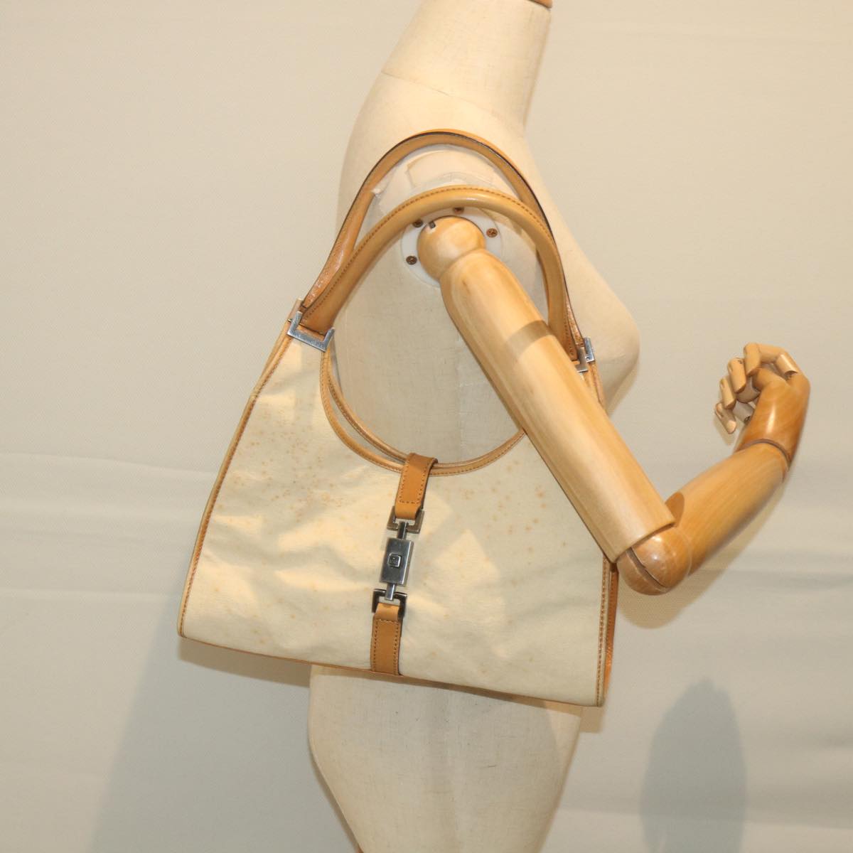 GUCCI Jackie Shoulder Bag Canvas Beige Auth bs9990