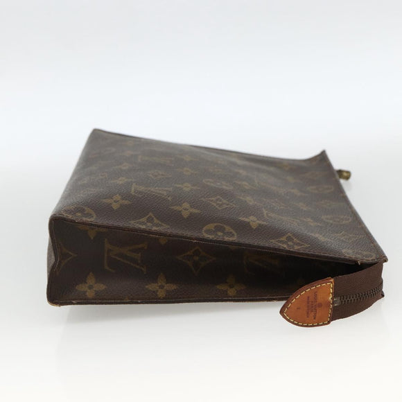 LOUIS VUITTON Monogram Pochette Toilette 26 Kulturbeutel M47542 LV Auth BSZ158