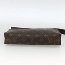 LOUIS VUITTON Monogram Pochette Toilette 26 Kulturbeutel M47542 LV Auth BSZ158-6