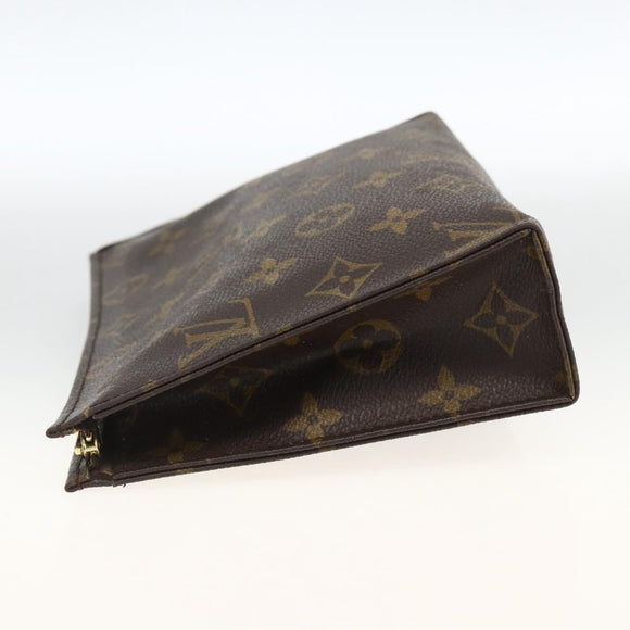 LOUIS VUITTON Monogram Poche Toilette 19 Pouch M47544 LV Auth BSZ430
