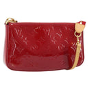 LOUIS VUITTON Vernis Pochette Accessoires Pouch Pomme D'amour M91577 Auth BSZ522-1