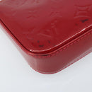 LOUIS VUITTON Vernis Pochette Accessoires Pouch Pomme D'amour M91577 Auth BSZ522-13