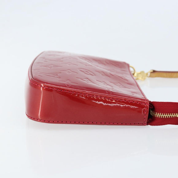 LOUIS VUITTON Vernis Pochette Accessoires Pouch Pomme D'amour M91577 Auth BSZ522