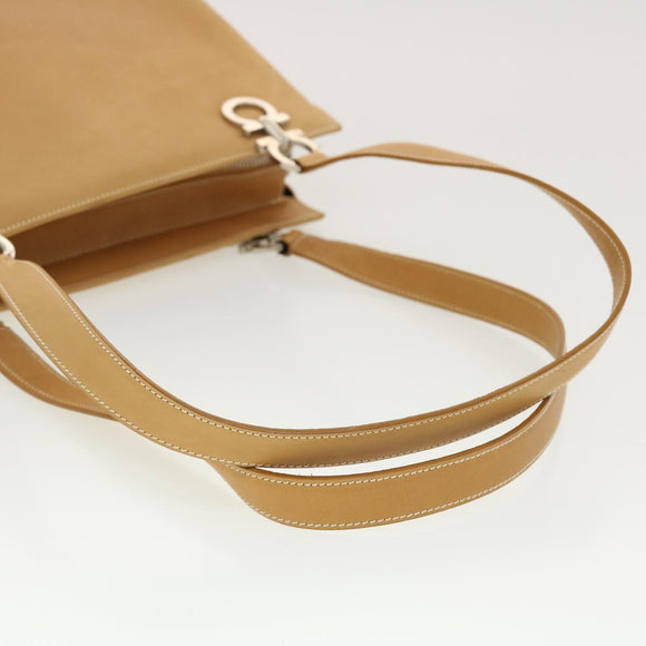Salvatore Ferragamo Shoulder Bag Leather Beige Auth cl519