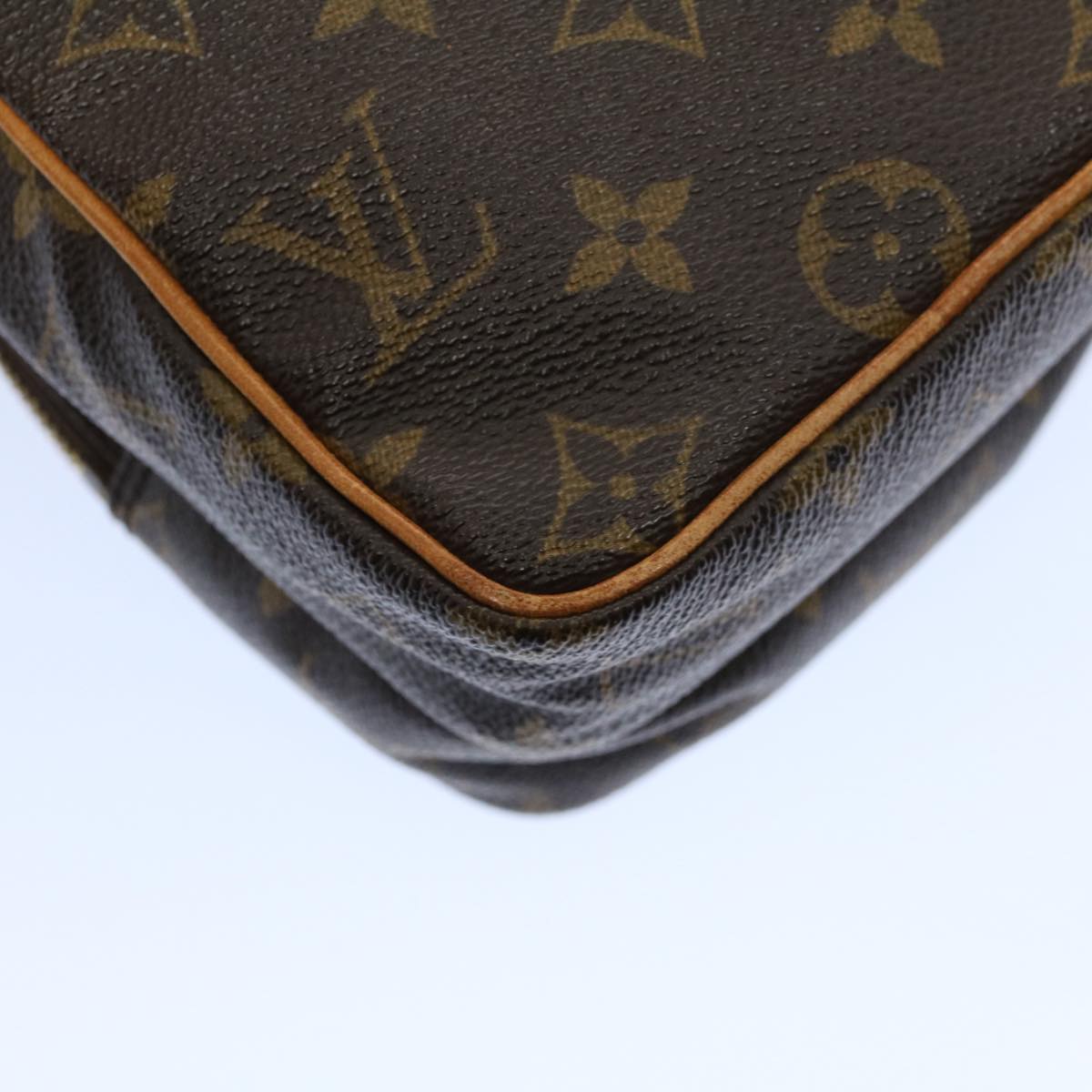 LOUIS VUITTON Monogram Mini Amazon Shoulder Bag M45238 LV Auth cl724