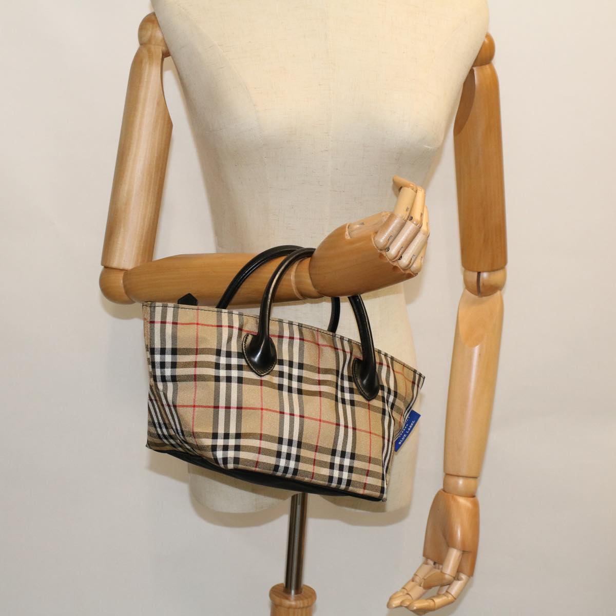 BURBERRY Nova Check Blue Label Hand Bag Nylon Beige Auth cl734