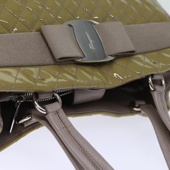 Salvatore Ferragamo Hand Bag Enamel Beige Auth cl837