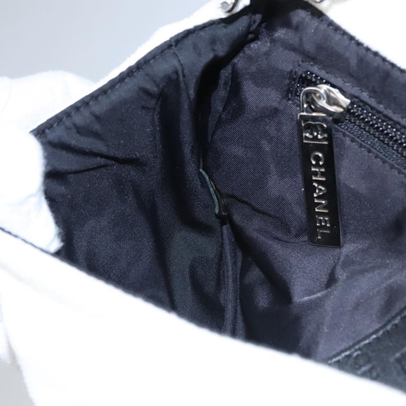 CHANEL Chain Shoulder Bag pile White CC Auth EC613