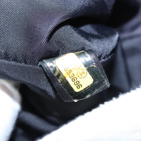 CHANEL Chain Shoulder Bag pile White CC Auth EC613