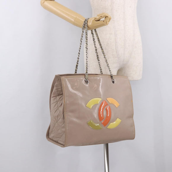CHANEL Chain Tote Bag Patent leather Beige CC Auth EC956