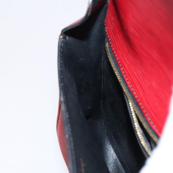 LOUIS VUITTON Epi Saint Cloud GM Shoulder Bag Red M52197 LV Auth EC990