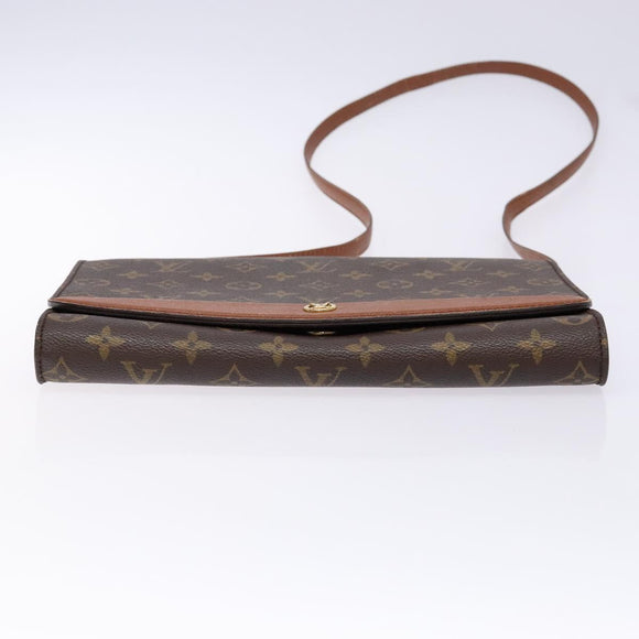 LOUIS VUITTON Monogram Bordeaux 27 Shoulder Bag M51797 LV Auth ep10180