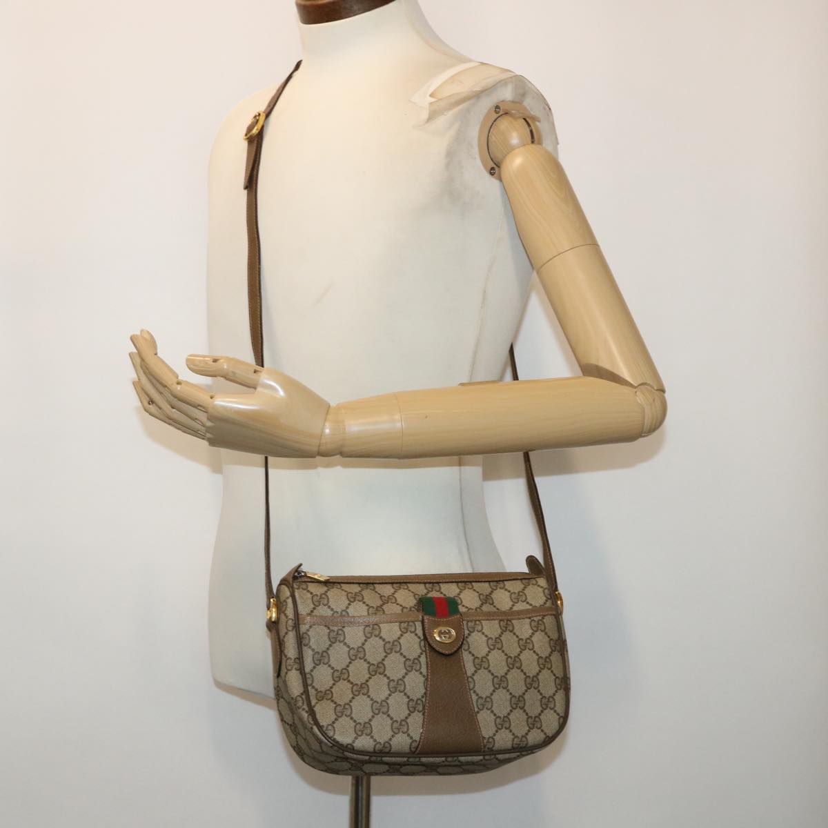 GUCCI GG Canvas Web Sherry Line Shoulder Bag Beige Red 89.02.032 Auth ep1044