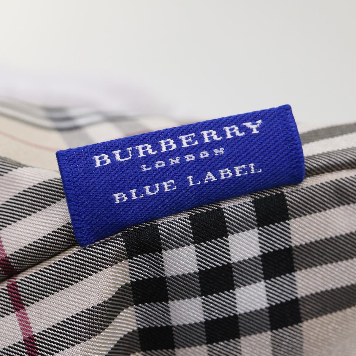 BURBERRY Nova Check Blue Label Hand Bag Nylon Beige Auth ep1085